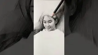 Another sketch from before 🤍📔 Graphite and charcoal on paper 