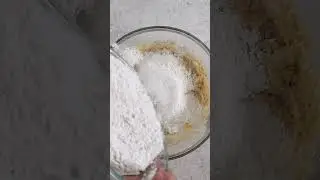 BIG, FAT Chocolate Chip Cookies