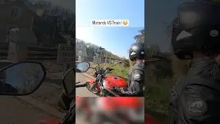 Motorcyclists vs. train! 😳 
