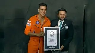 SELFIEE | Akshay Breaks The Record