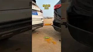 Quantos elásticos conseguem parar 2 carros? 😳 #shorts #curiosidades #experimento