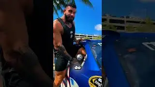 O Homem Mais Alto Achou Seu Carro