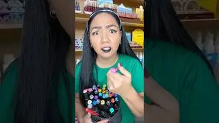 Batom que muda de cor #humor #engraçado #funny #comedy #toys #memes #like