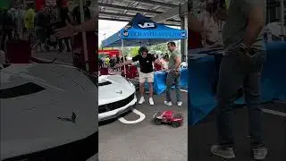 Si è schiantato nella supercar😳