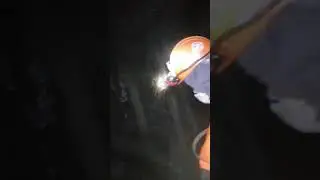 Приток воды с карьера в горные выработки.