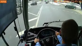 еле-еле остановил неисправный Электробус ГУП Мосгортранс.В филиале говорят все хорошо водитель врёт!