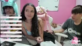 Twitch Girl Farting