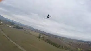 GeekFest 3 GF3: Hobbyking Corsair chased by Lumenier QAV-r racing drone